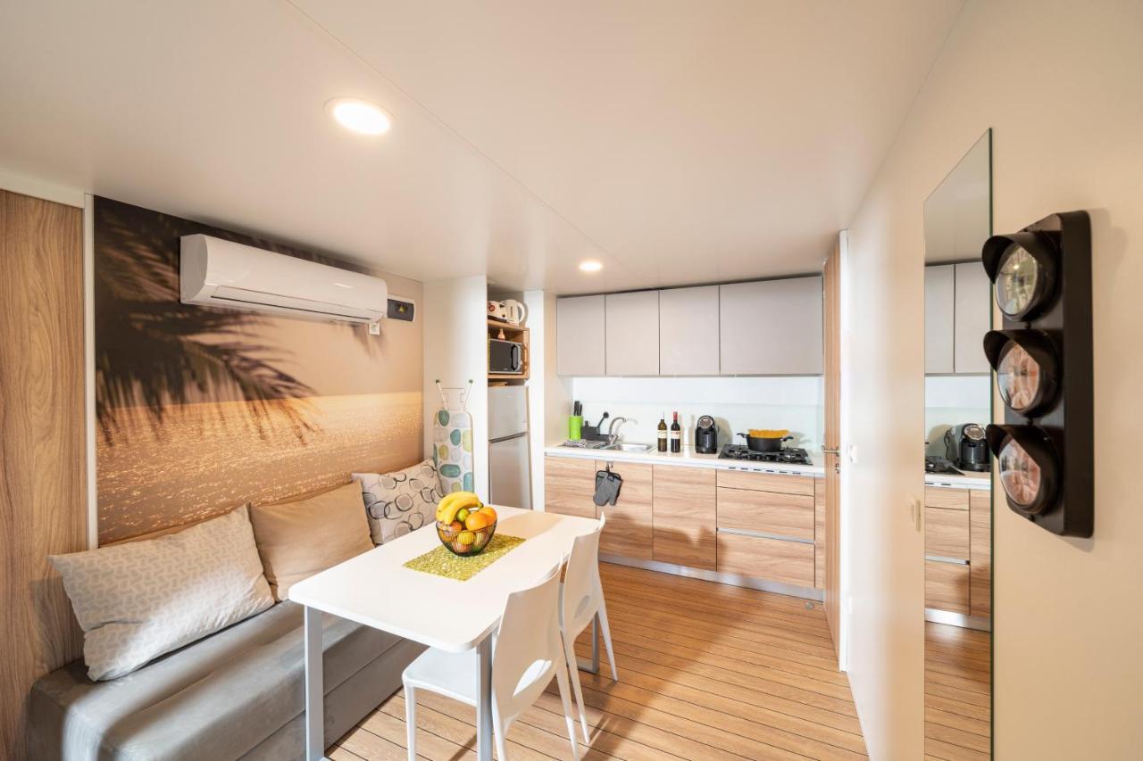 Mobile Home Joy Porton Biondi Ρόβινι Εξωτερικό φωτογραφία