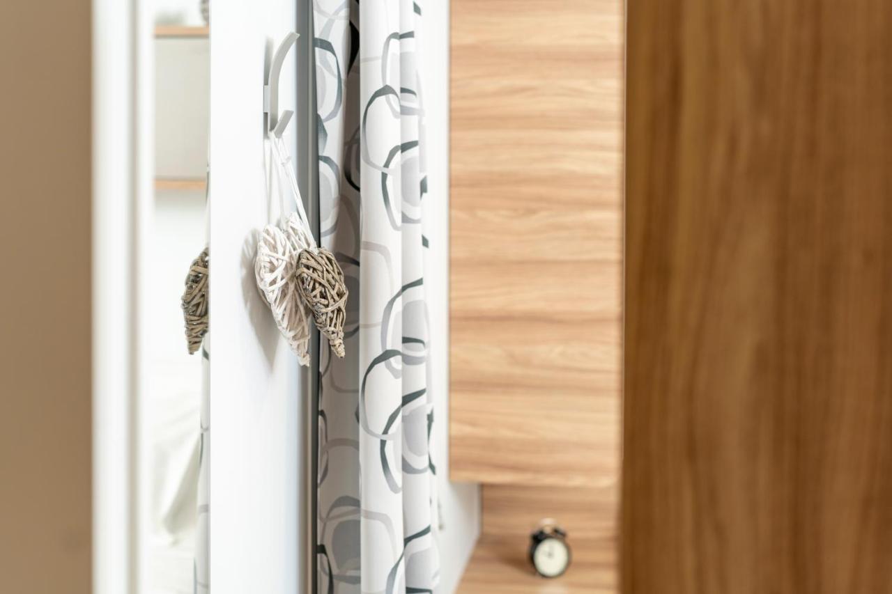 Mobile Home Joy Porton Biondi Ρόβινι Εξωτερικό φωτογραφία
