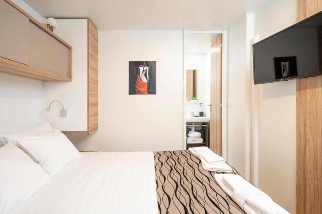 Mobile Home Joy Porton Biondi Ρόβινι Εξωτερικό φωτογραφία